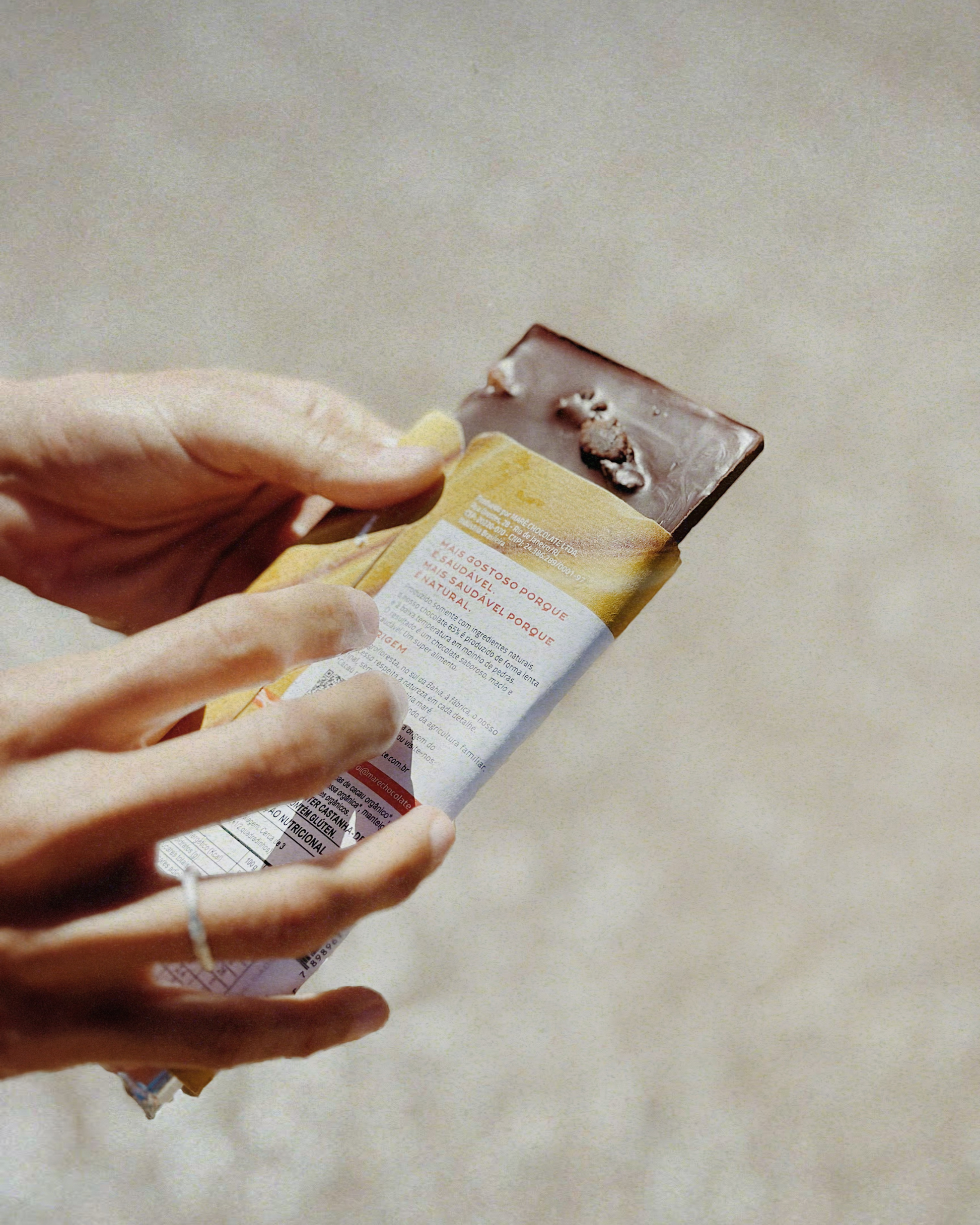 Chocolate 65% com Banana Passa e Canela | 80g